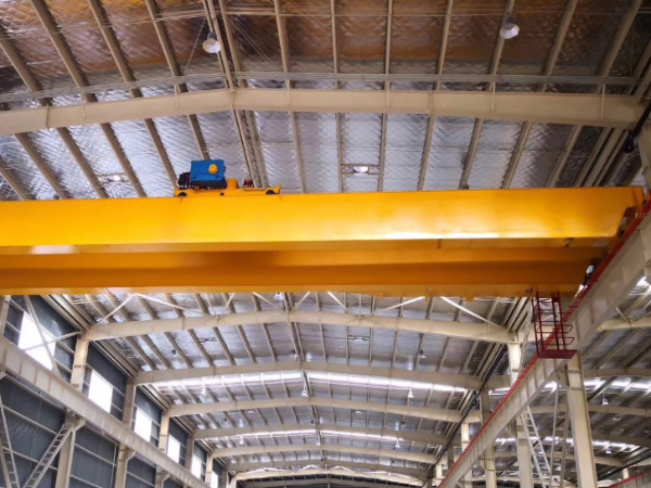 新中式起重機(jī)的電氣連接是如何設(shè)計(jì)的？